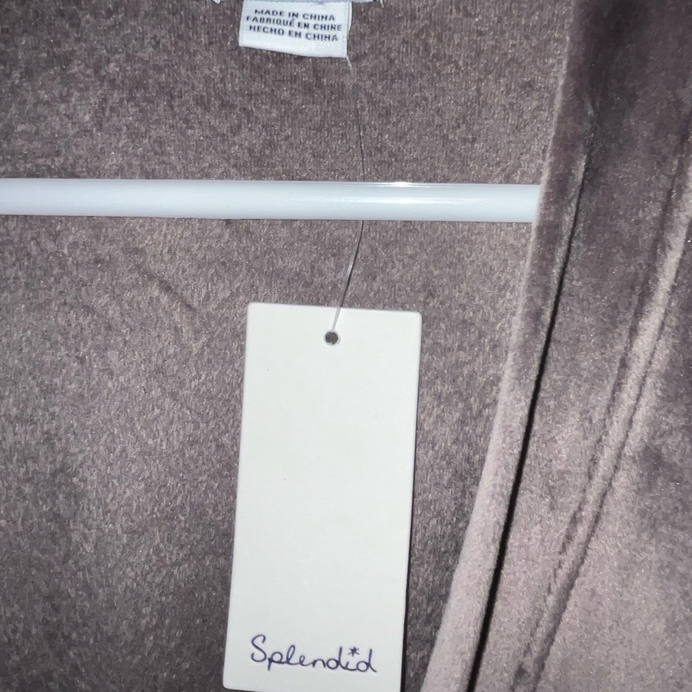 Splendid Charcoal Gray Robe - Picture 4 of 6